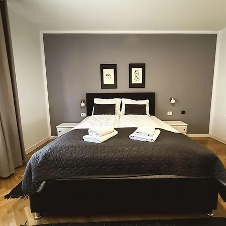 Апартаменты Velickovic *